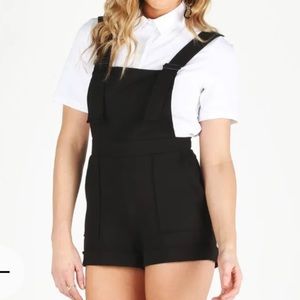 Blackmilk push it short overalls sz M